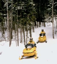 snowmobiling in Bartlett, NH